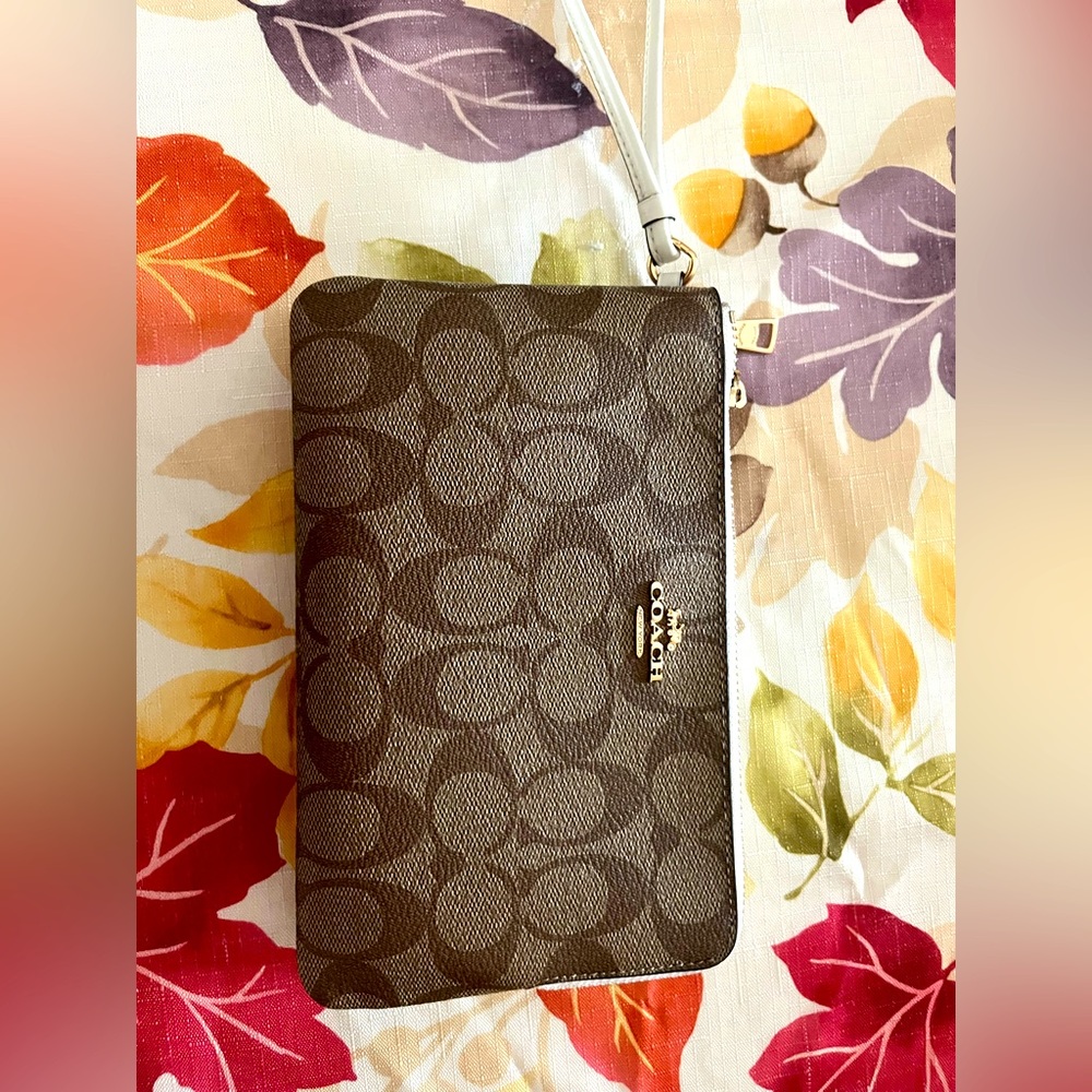 Coach wallet